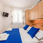 Blue Lagoon Apartman