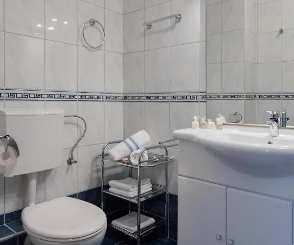 Blue Lagoon Apartman *