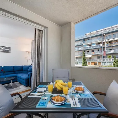 Apartment Blue Lagoon