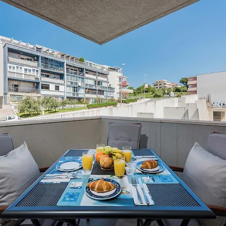 Blue Lagoon Apartamento